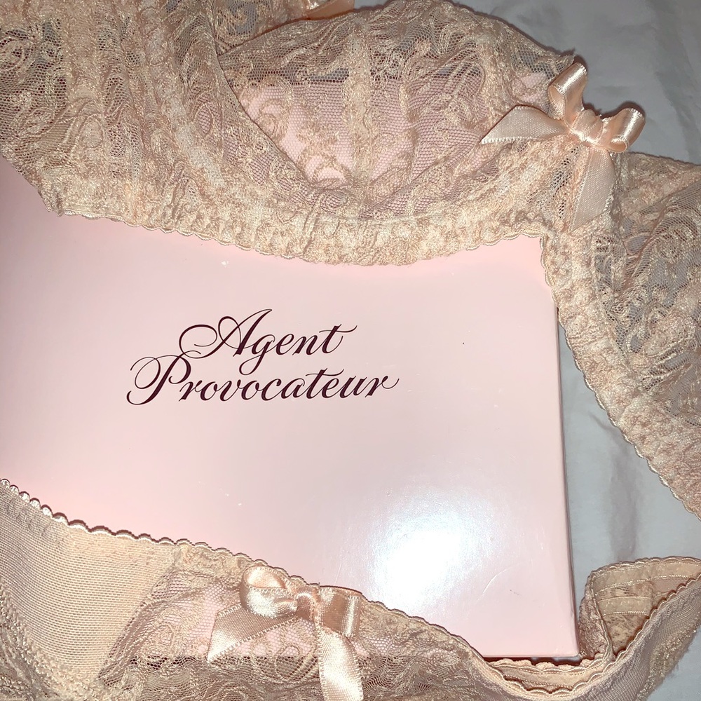 SOLD Agent Provocateur Bra + Panty 30DD